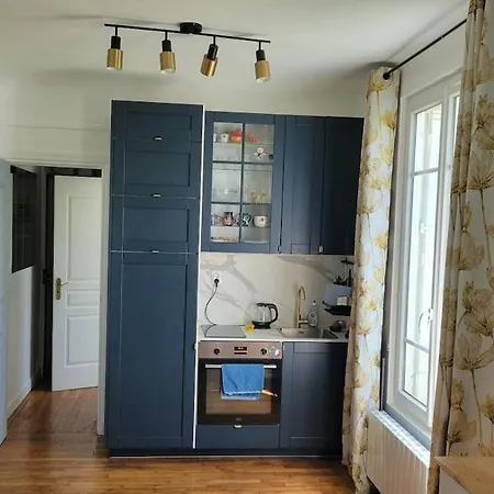 Lovely Bright With Great Transport Access * Paris